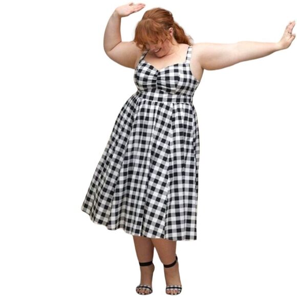 TORRID PlusโSize Midi Poplin Fit & Flare Skater Dress Size 2X - Picture 1 of 16